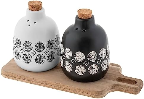 Karma Milo Salt Pepper Set with Wood Tray 1