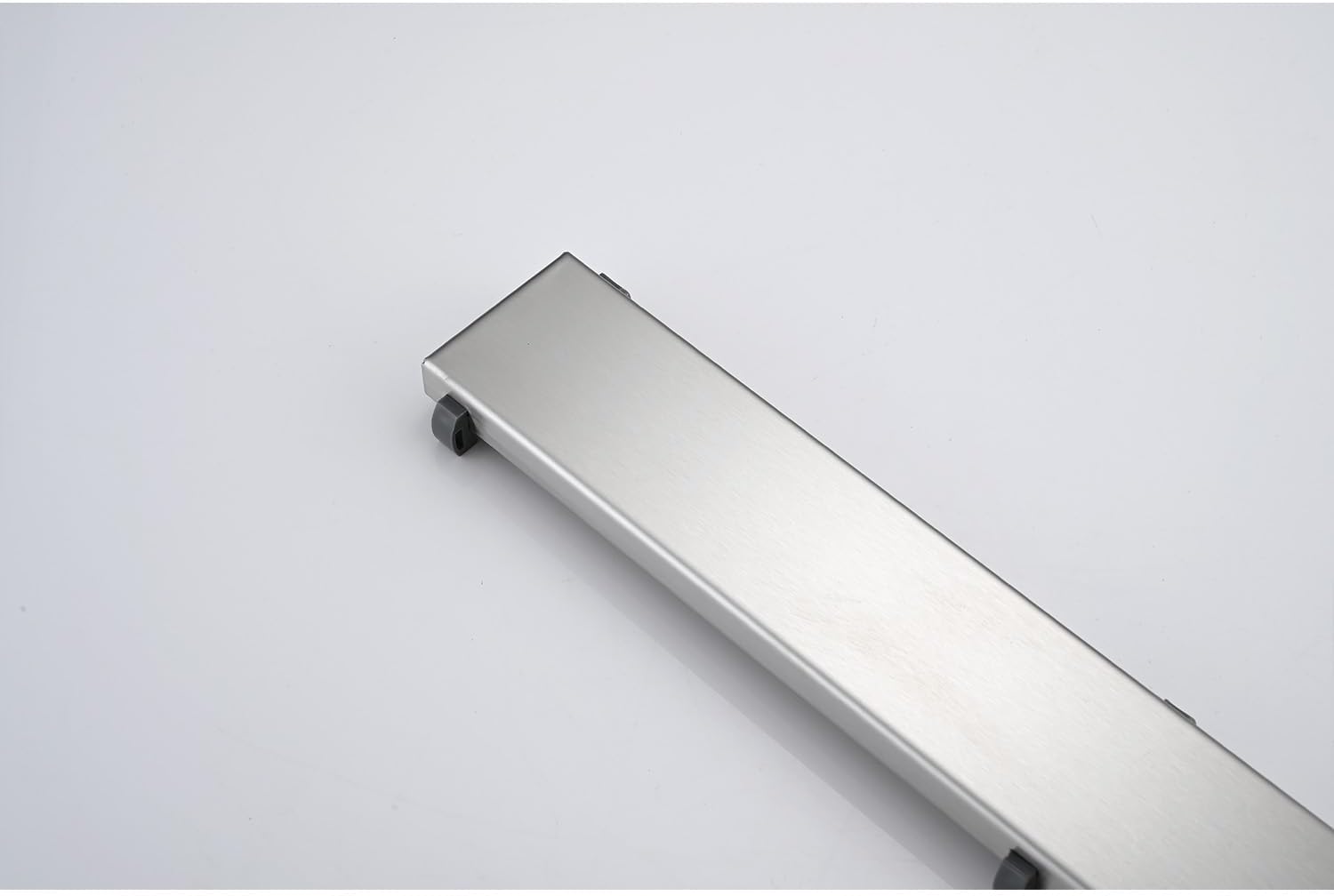 YLIEHS 28 Inch Linear Shower Drain with Hair Strainer