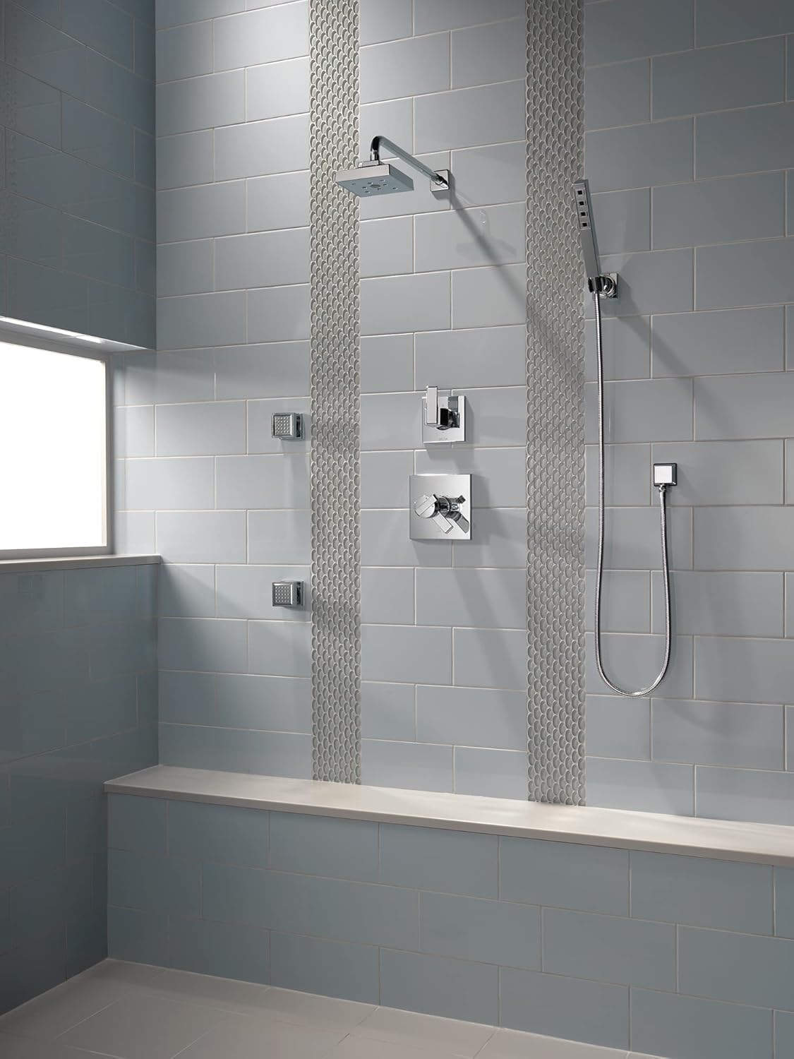 DELTA H2Okinetic Raincan Shower Head with SpotShield Finish 1