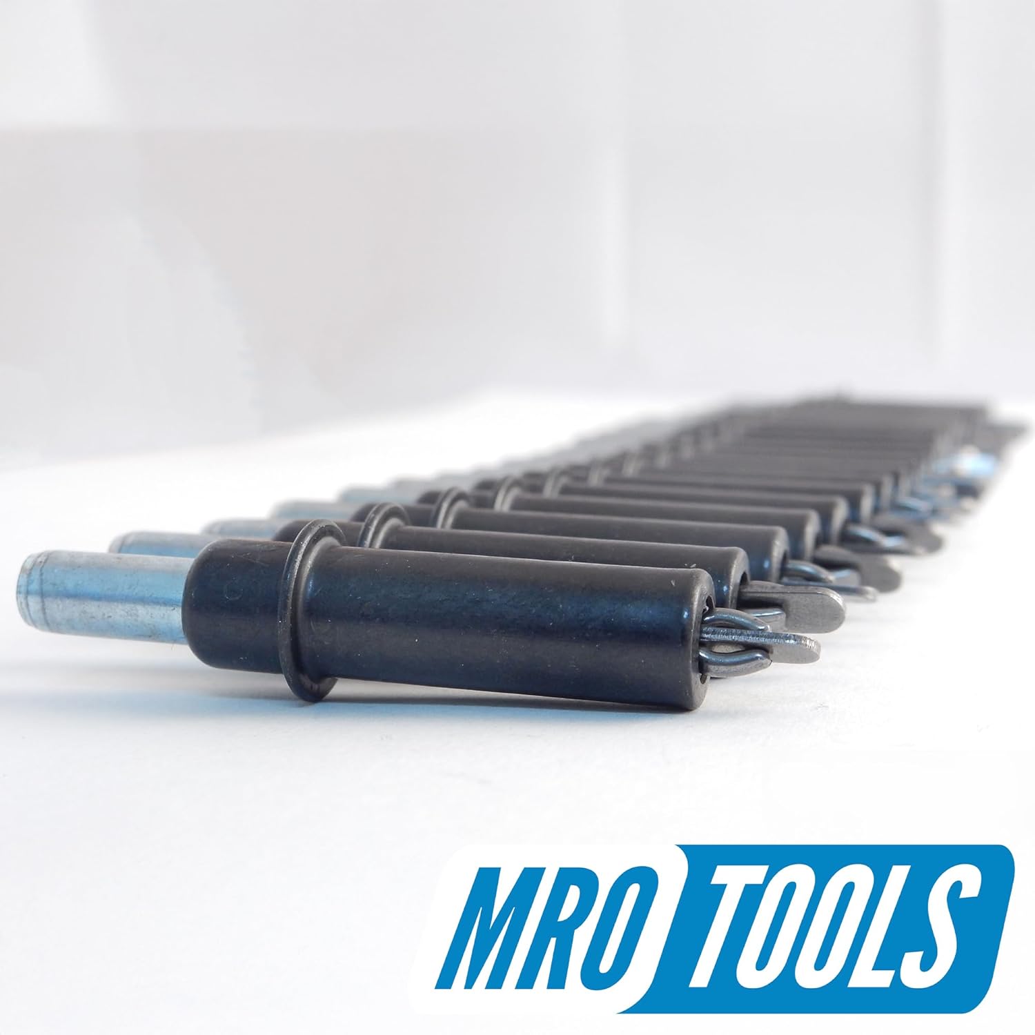 100 532 Cleco Sheet Metal Fasteners with Carry Bag 1
