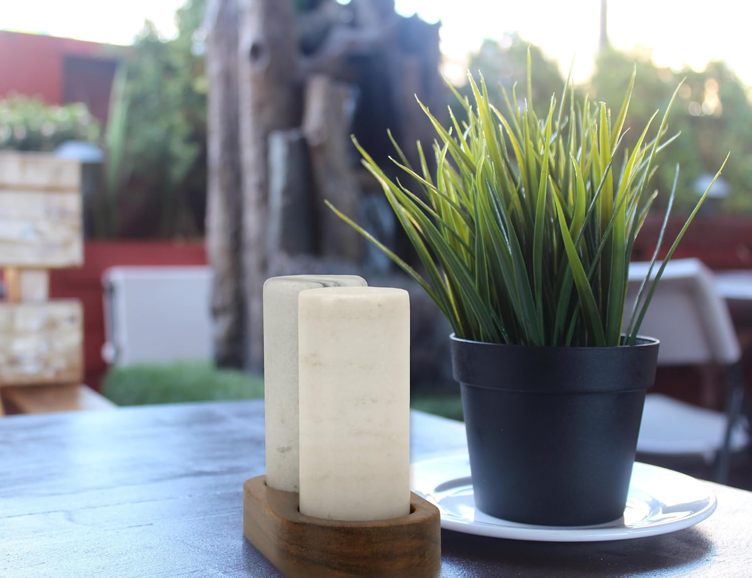Spiretro Elegant Marble Salt Pepper Set with Acacia Holder