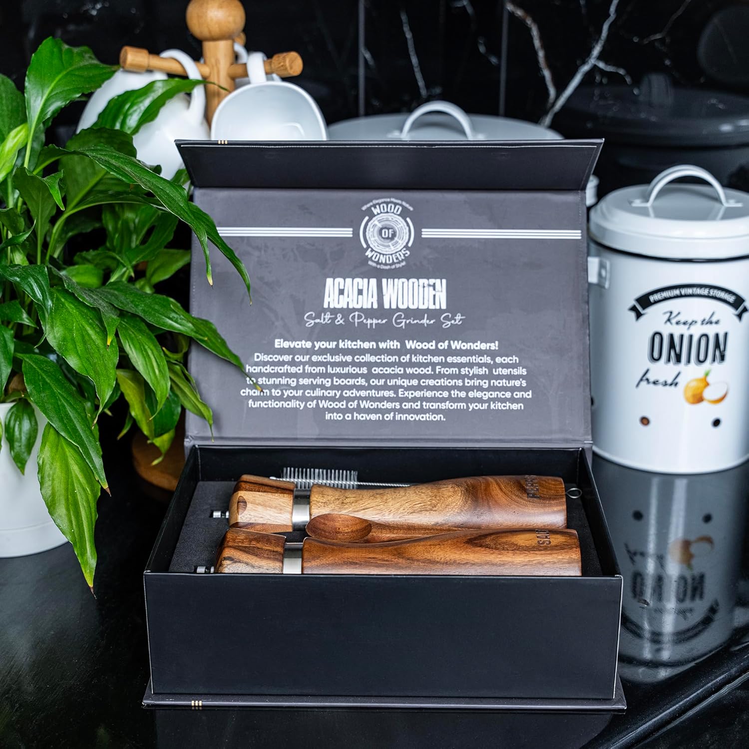 Acacia Wood Salt Pepper Grinder Set